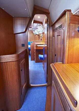 Sailhouse * Bari